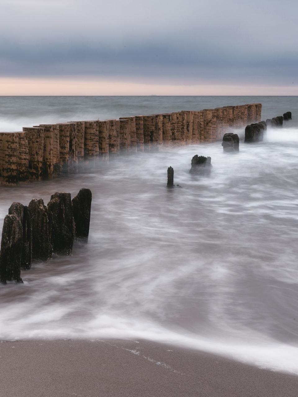 Picture of ocean taken from the shore